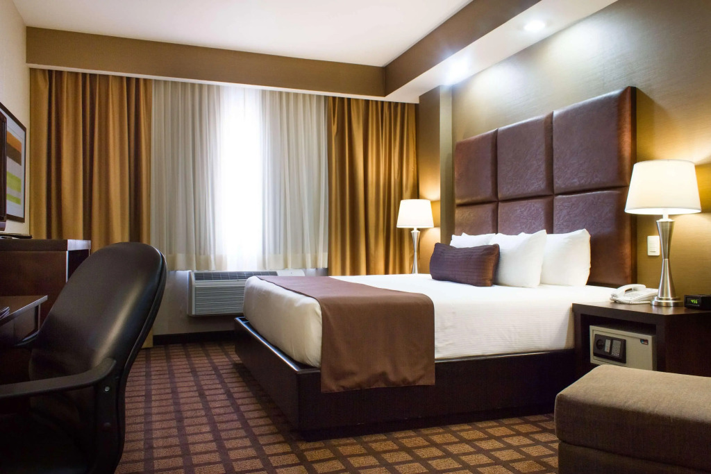 Best Western PREMIER Monterrey Aeropuerto