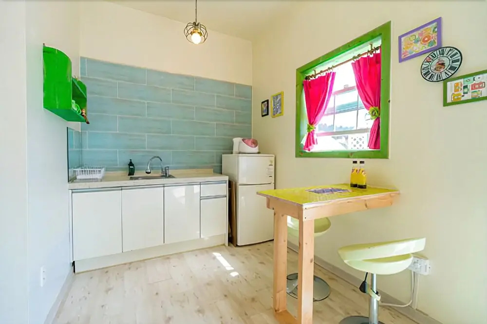 Goseong Sunshine Fullhouse Pension