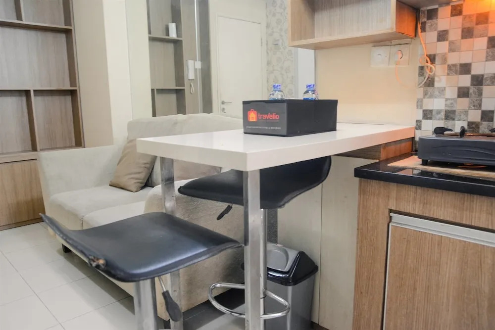 2BR Grand Emerald Apartment