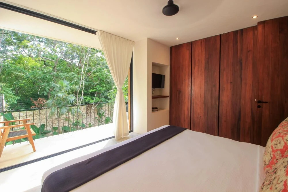 Elegant Boho-style Villa Fabulous Private Rooftop Deck Outstanding Outdoor Pool in Holistika