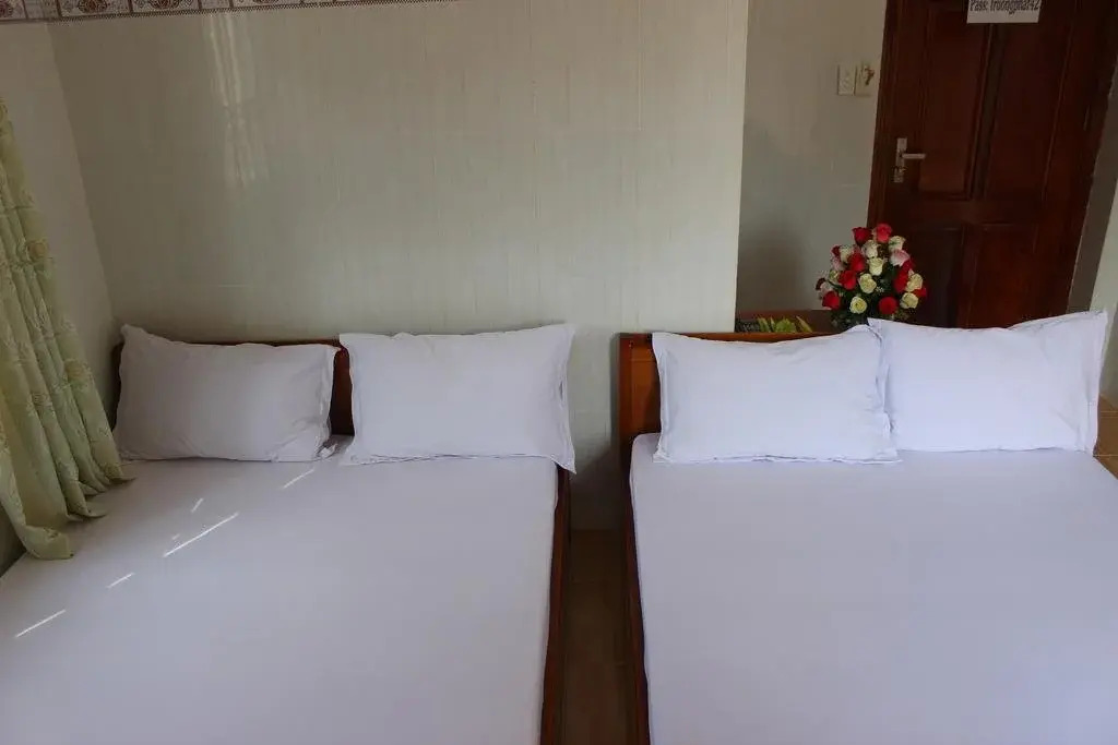 Truong Phat Motel