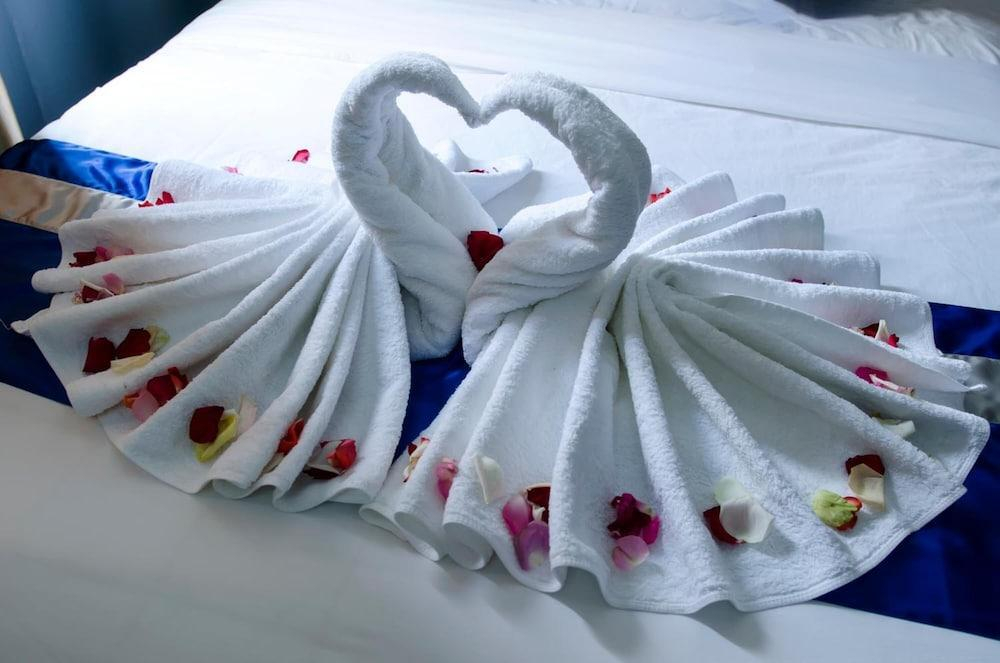Thanh Long Hotel