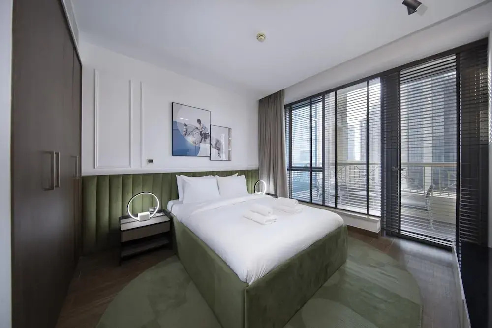 Fountain View Signature Residence With Terrace 135 SQM