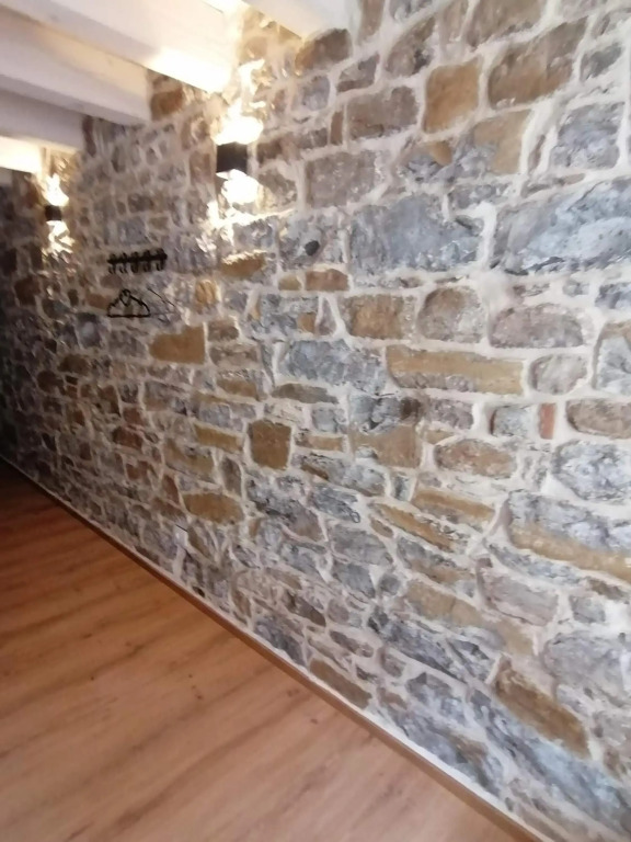 GG art apartments II