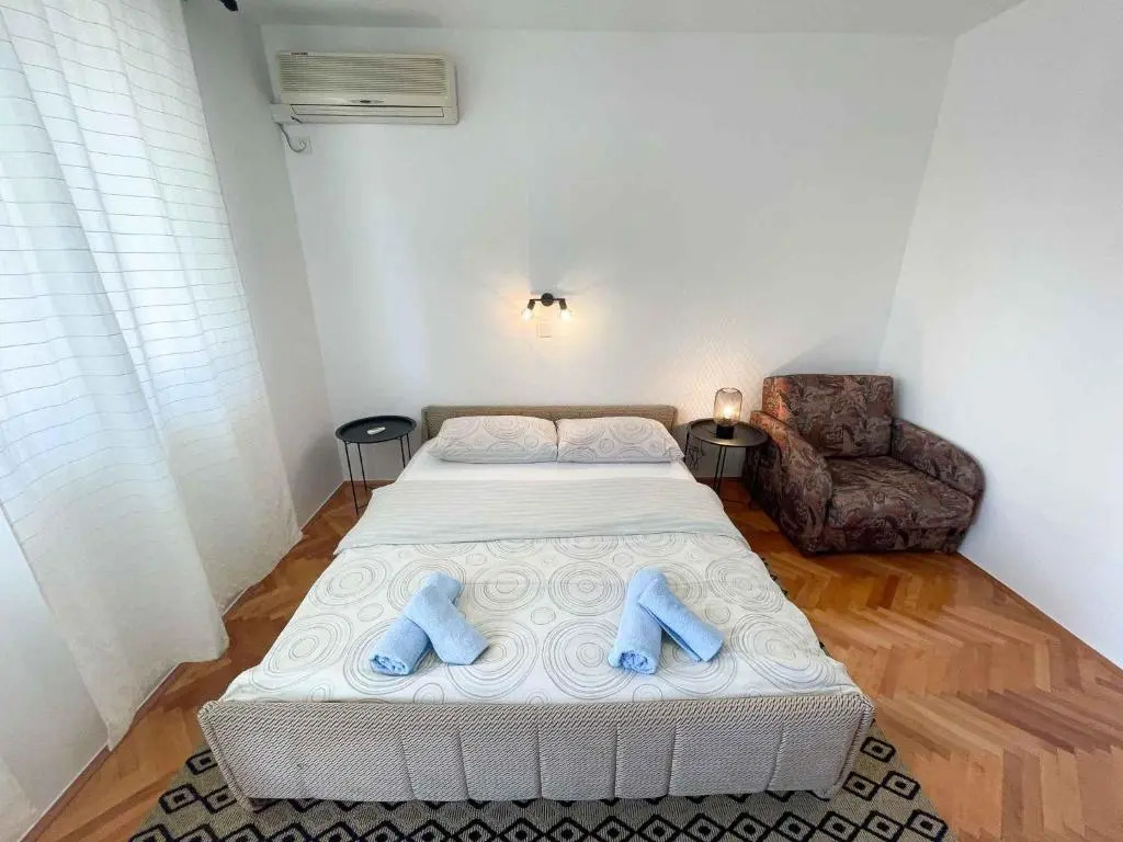 Apartments in Crikvenica 42053