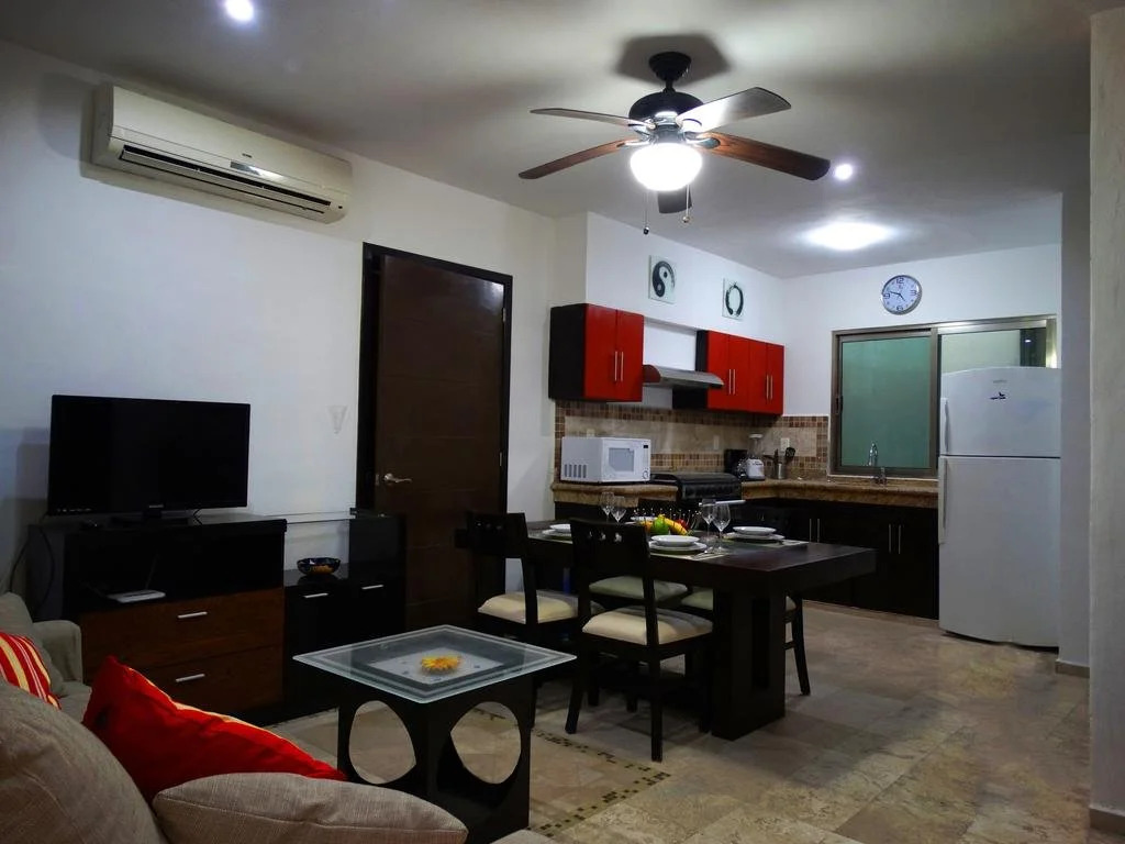 Lilas del Mar Apartments