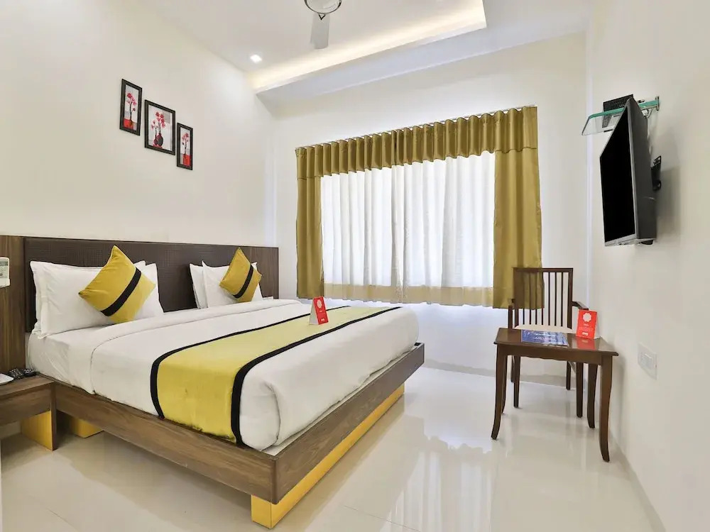OYO 3783 Hotel Bhavani Palace