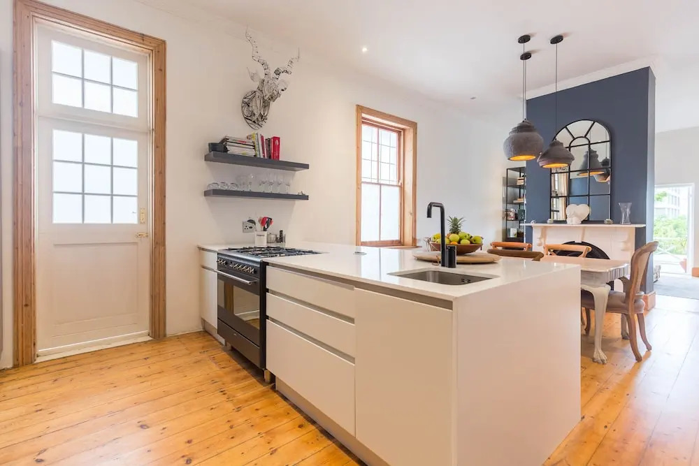 Sydney Green Point Villa