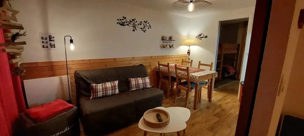 Apartment in Chamrousse With Mountain Views