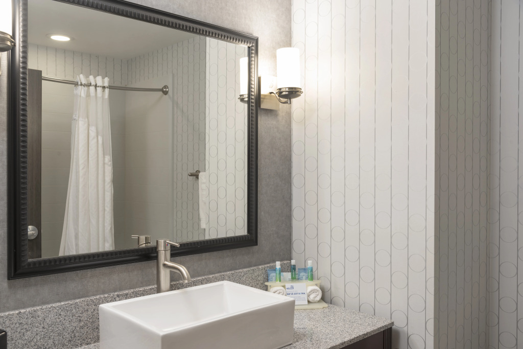 Holiday Inn Express & Suites Columbus - Polaris, an IHG Hotel