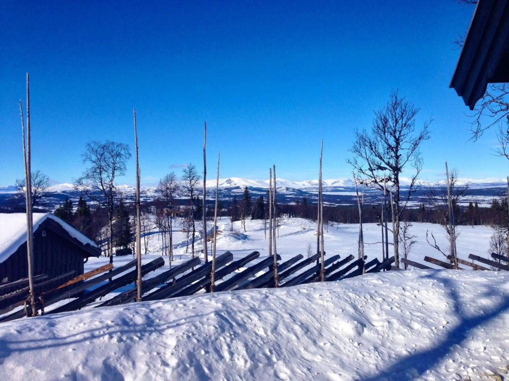 Luxembu - 4 bedroom cabin with a fantastic view