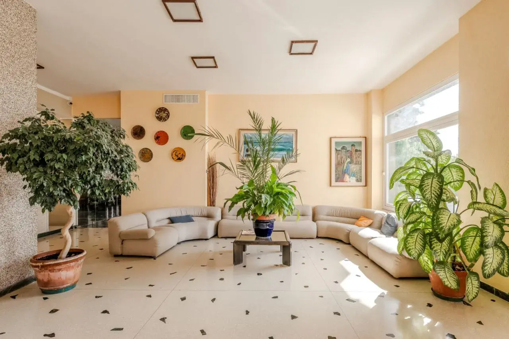 HOTIDAY Room Collection - Varazze