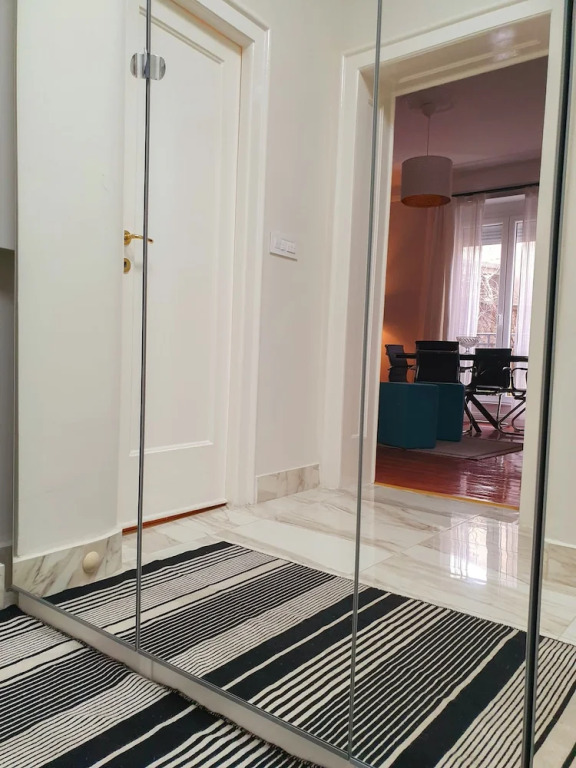 Srecko Centar Apartment