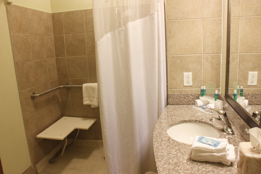 Holiday Inn Express & Suites Lebanon by IHG