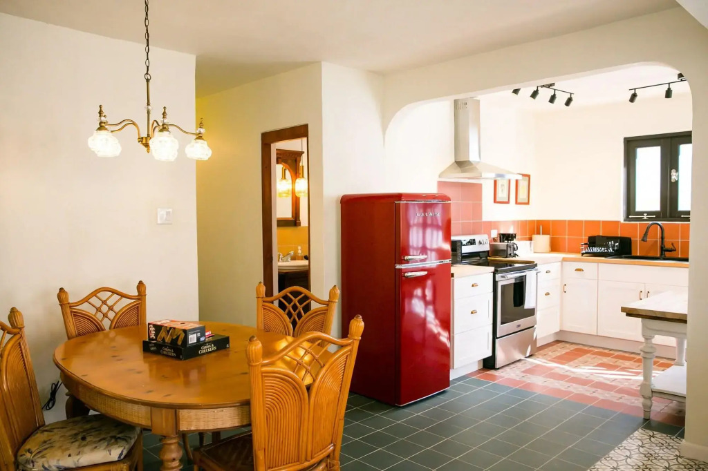 N1 Condos