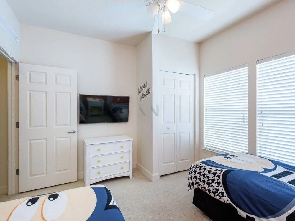 (4LVT29LH62) Vacation Rentals Near Orlando by RedAwning