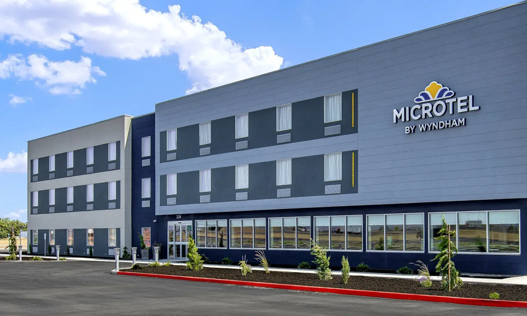 Holiday Inn Express & Suites George - Quincy South by IHG
