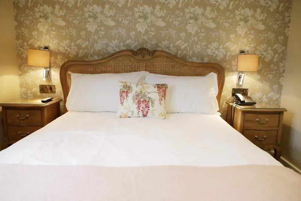 Heather Glen Country House