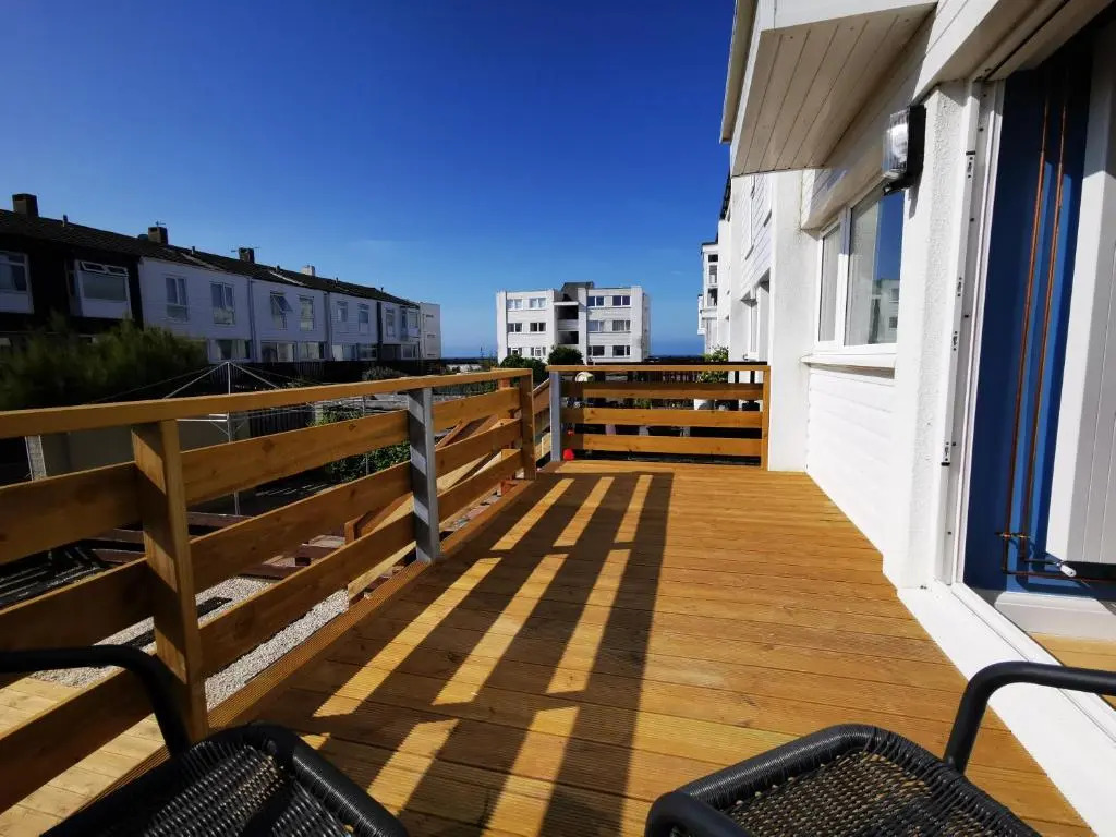 No. 28 Contemporary beach side property with sea views