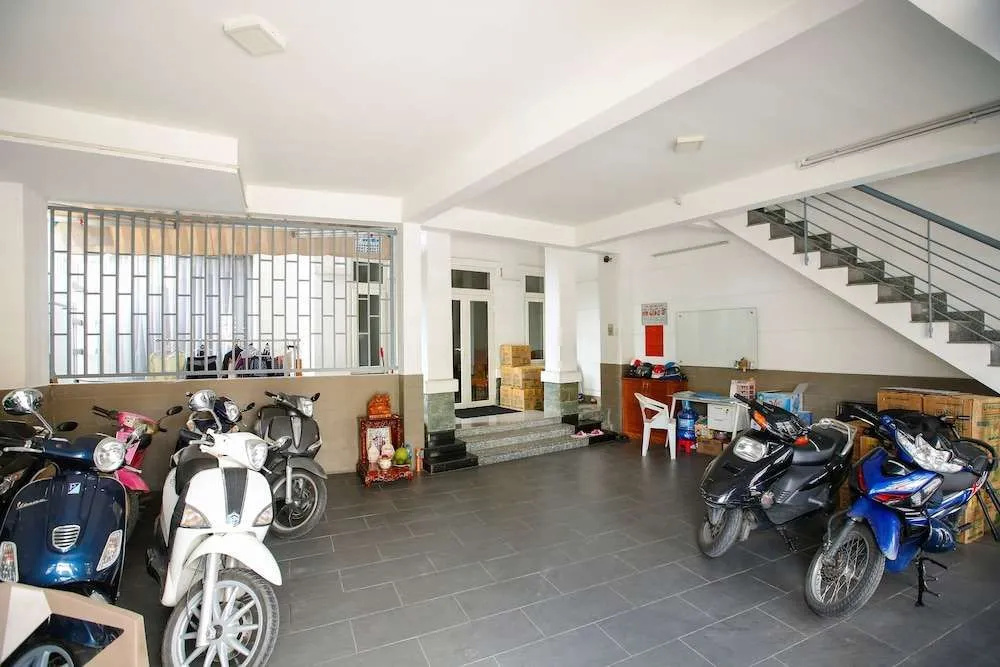 Sunflower Boutique Studio Apartment