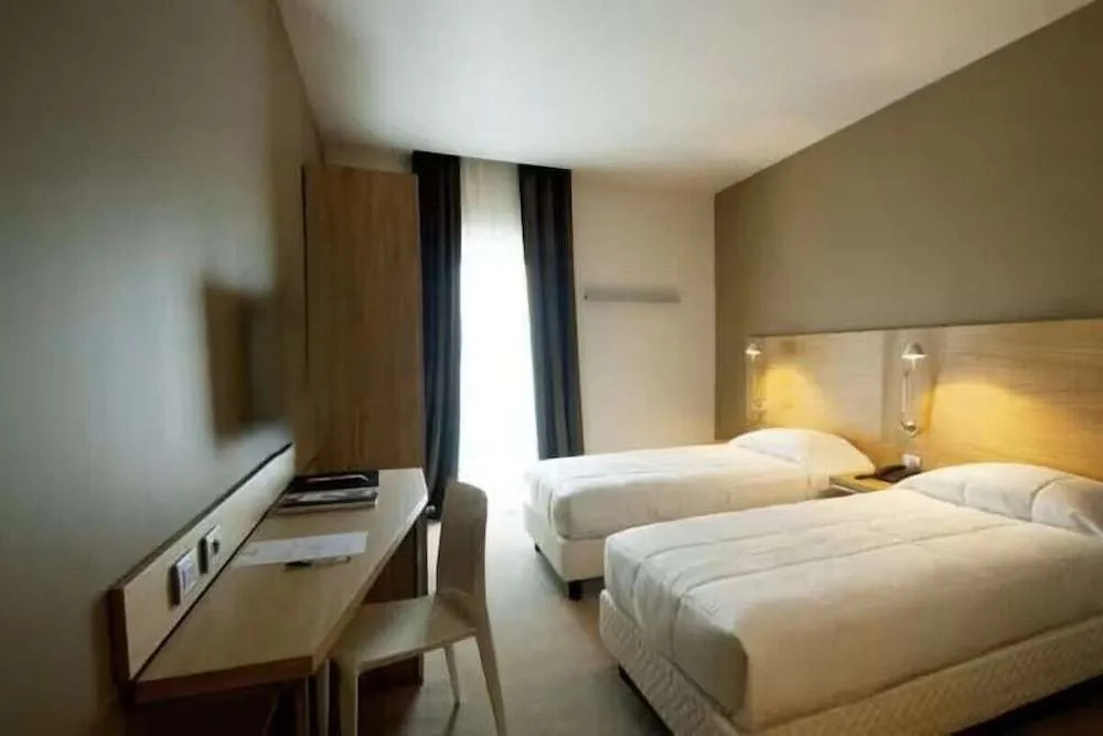Hotel Victor