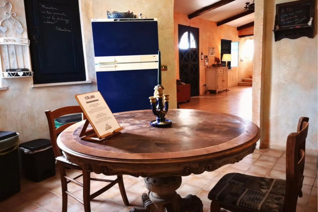 Villa with private pool beside the beaches of Tyrrhenian sea-Villa dei Feaci
