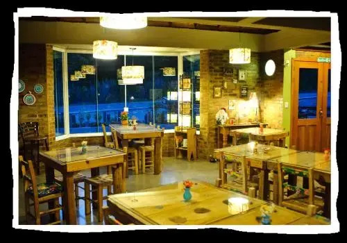 Binas Haus Pousada, Cafeteria e Atelier