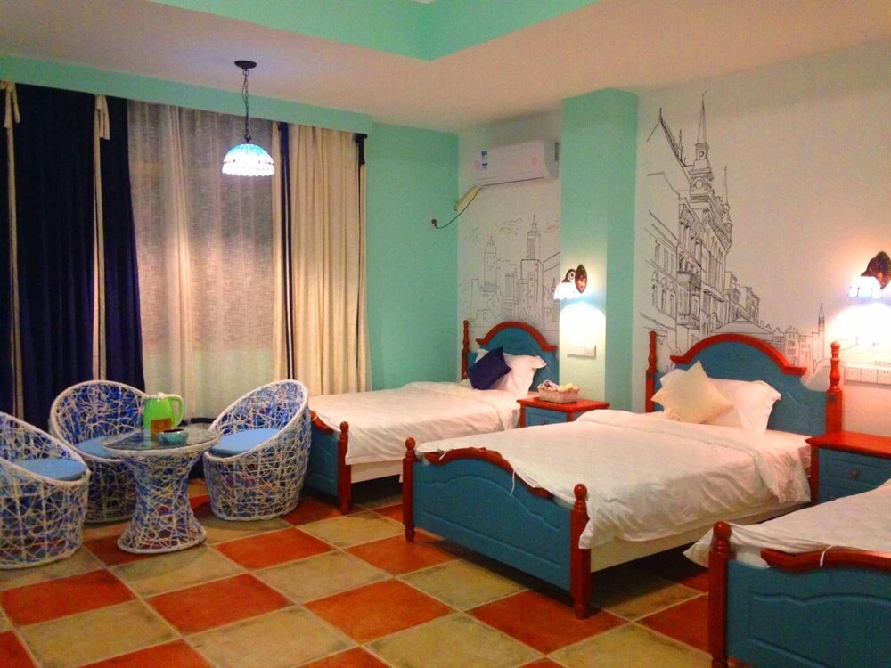 Firefly Inn Mount Danxia