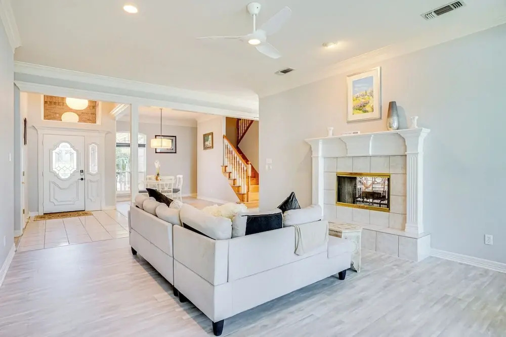Luxe Lakefront Home in Granbury w/ Hot Tub & Dock