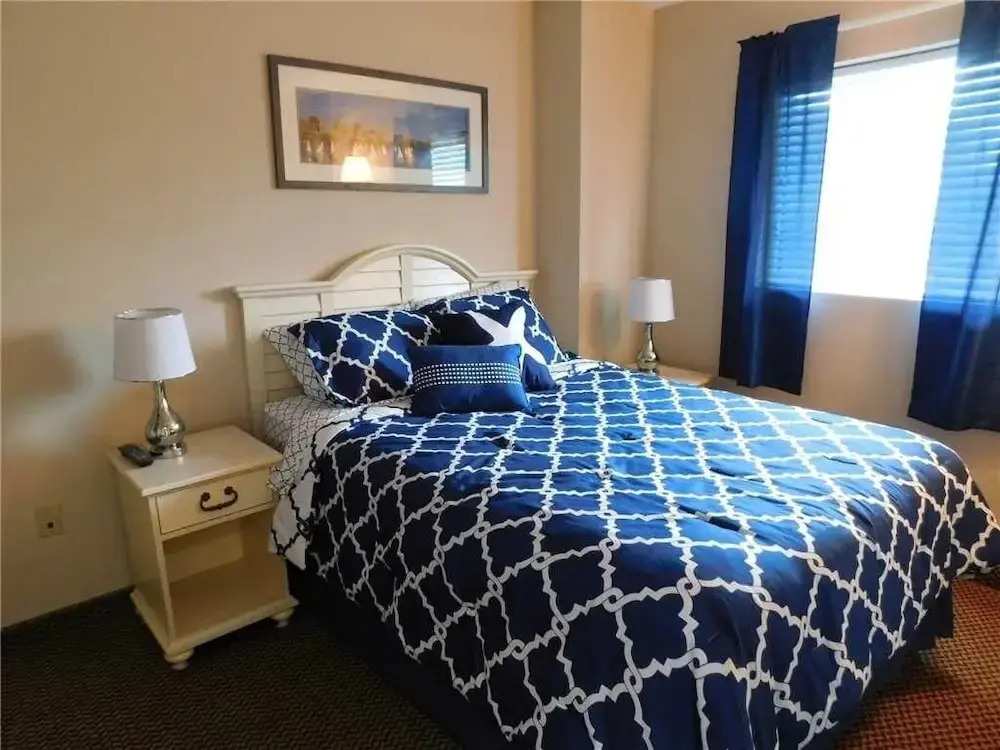 Harbourgate Marina #122 3 Bedroom Condo
