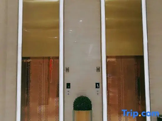 JI Hotel (Mount Emei Buddha Temple Emei Railway Station)