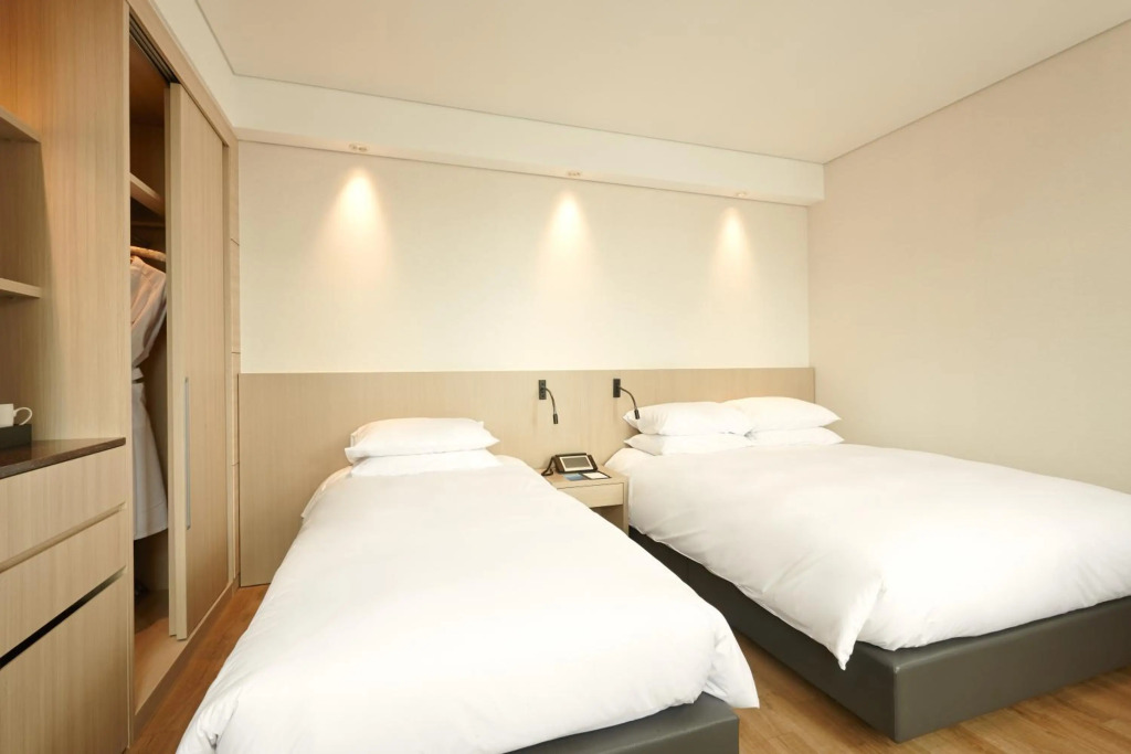 Mayplace Hotel