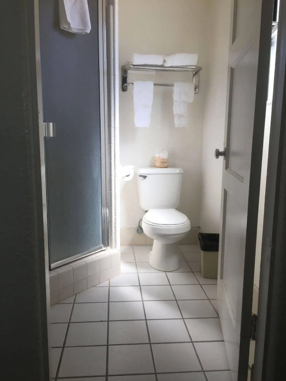 Bestway Inn
