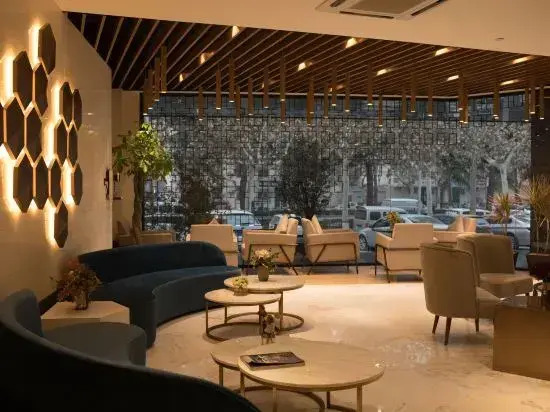 Yi Bao·Guan Zhi Hotel (Jiaozuo High-Speed Rail Station Branch)