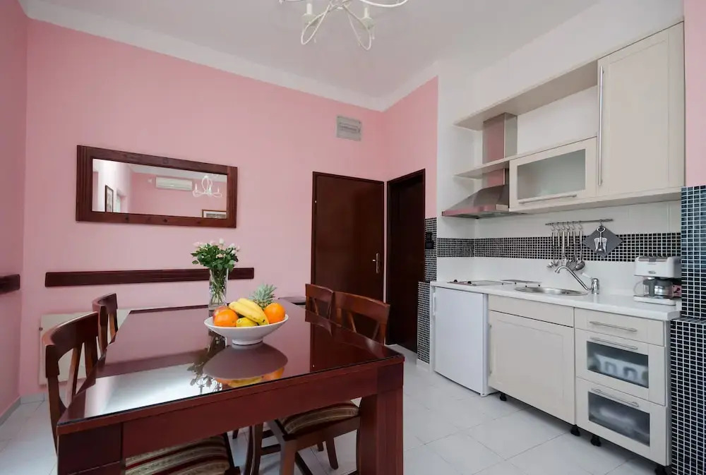 Apartments Sinisa