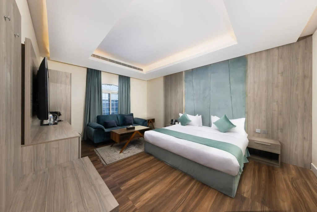 Luxury Night Al Munsiyah
