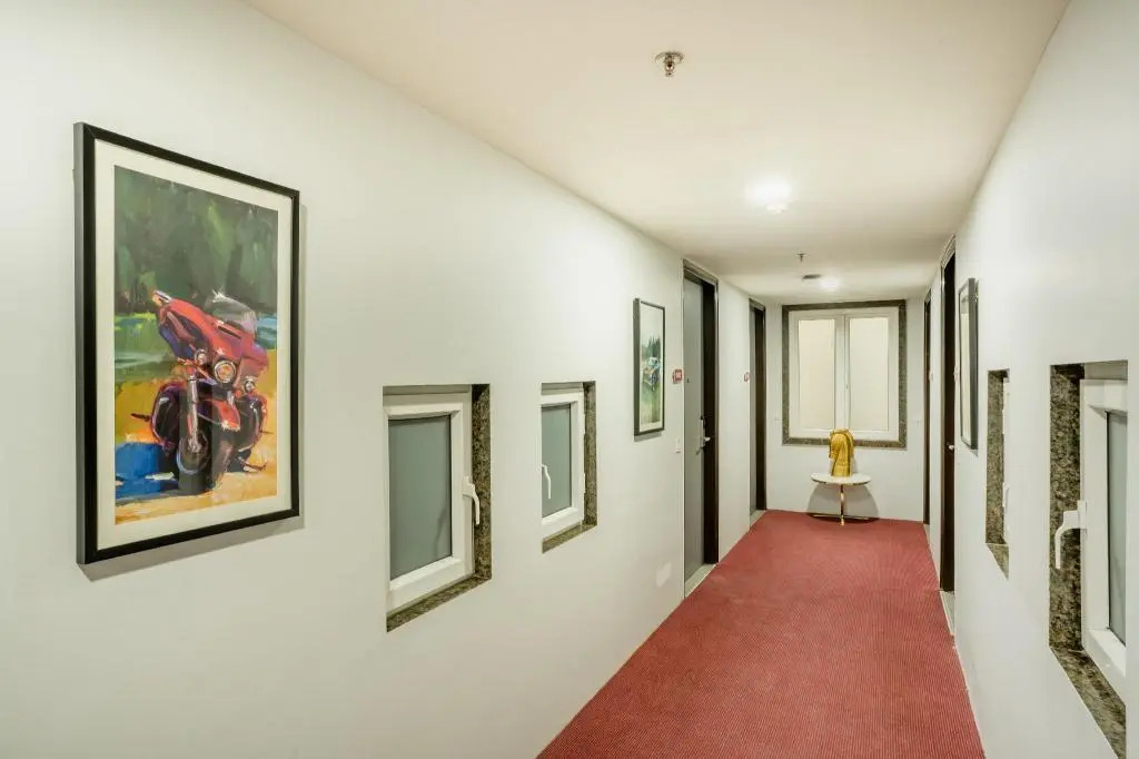 Inde Hotel Golf Course Extension, Gurgaon