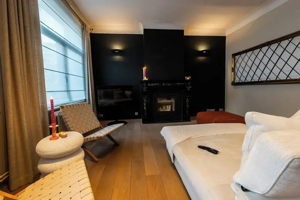 Villa Euphrosina boutique verblijf met verwarmd zwembad, sauna, vlakbij het strand van Oostende
