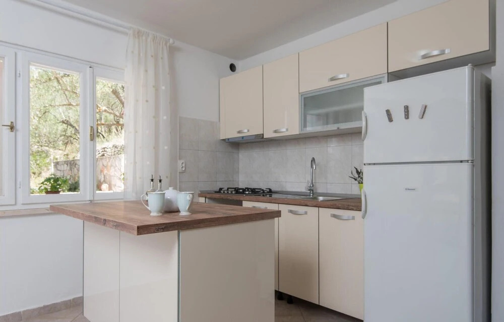 Holiday Home Sokolic Bb Cr