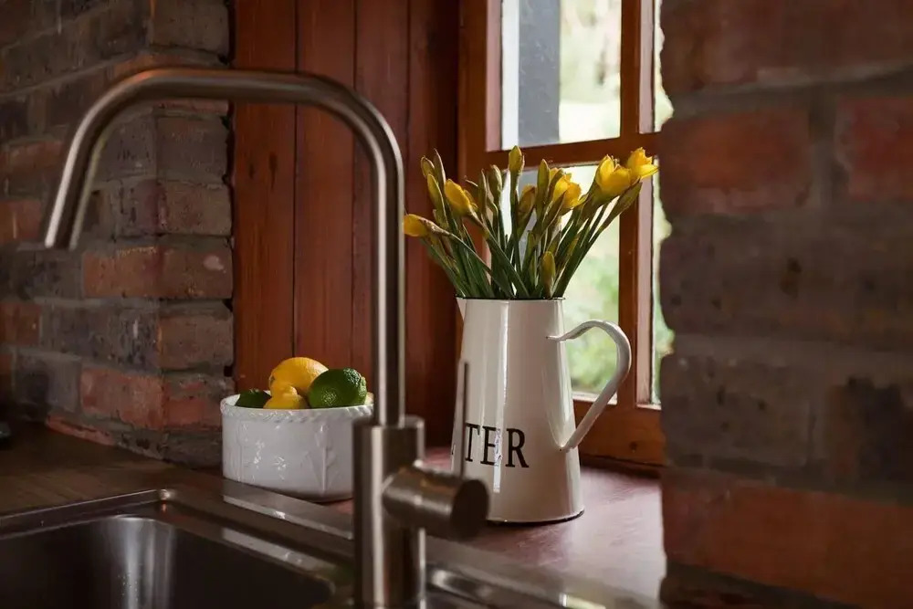 Spacious Characterful House W/views & Large Garden