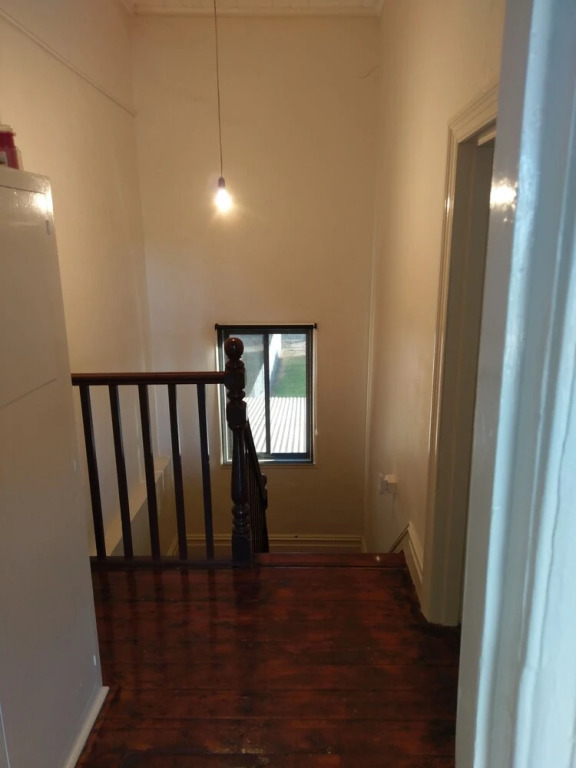 Ned's Studio Apartment