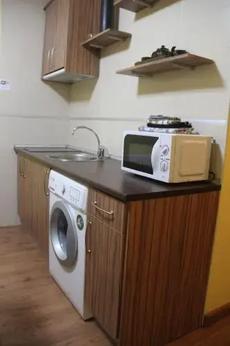 Hostal Maury