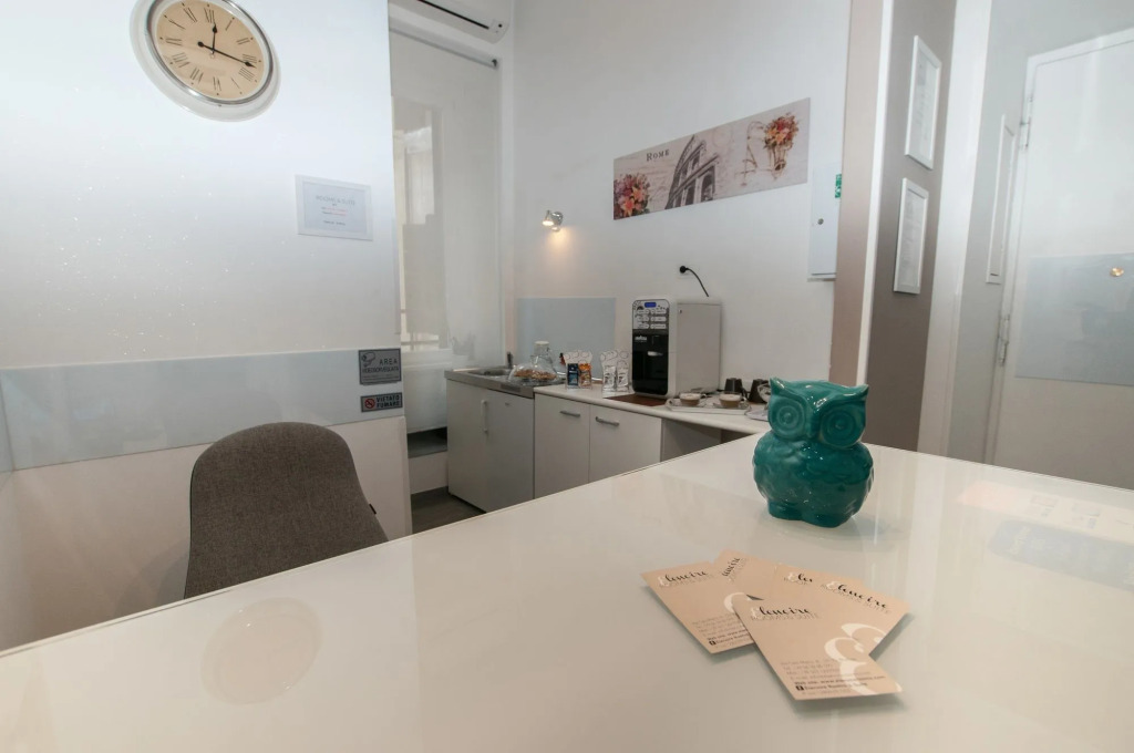 Elenoire Rooms & Suite