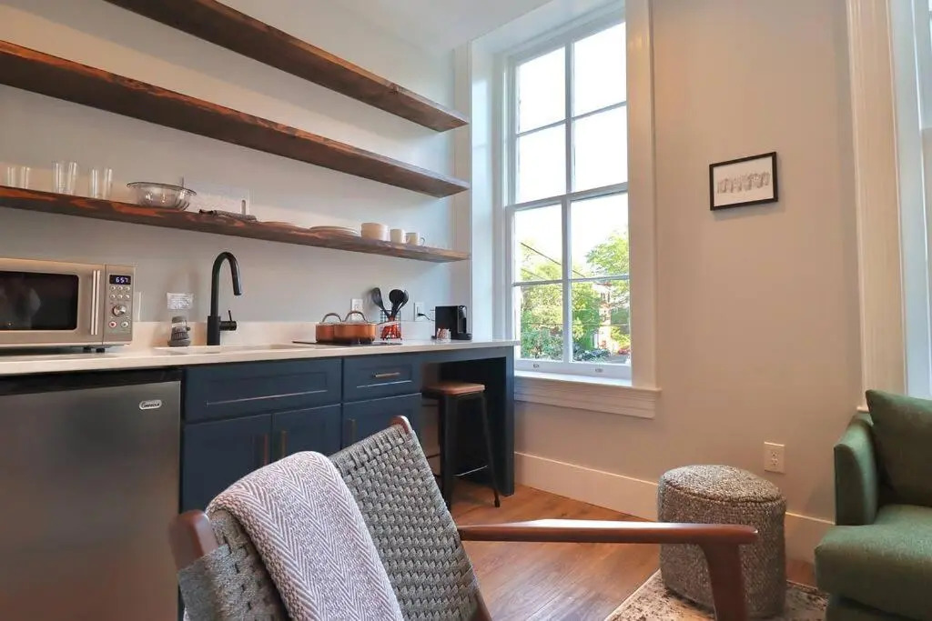 9 Suites at Prince Street Inn