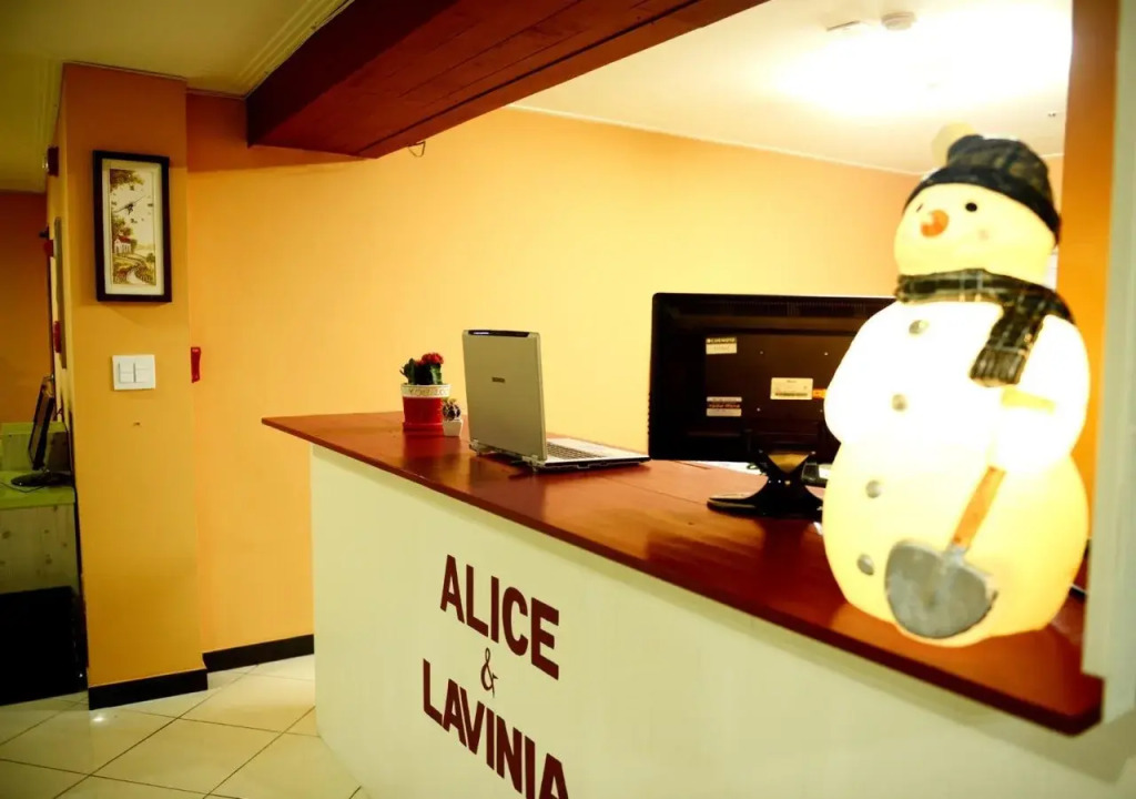Alice Residence