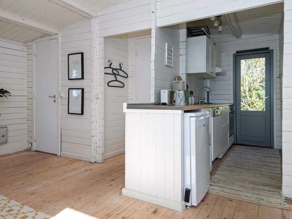 4 Person Holiday Home in Ebeltoft-by Traum