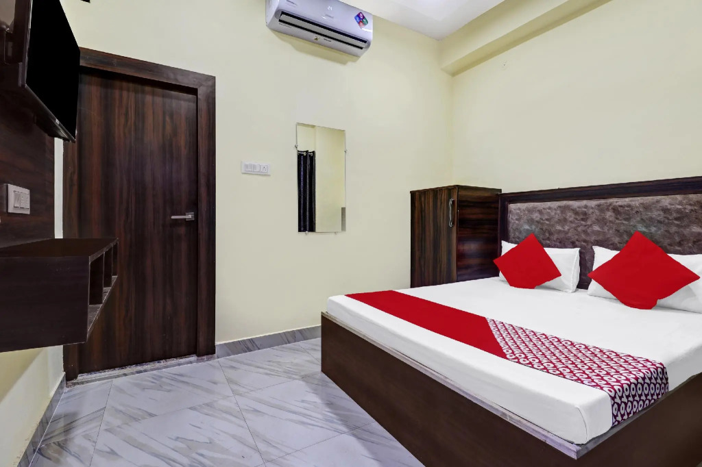 OYO 82226 H R G Guest House