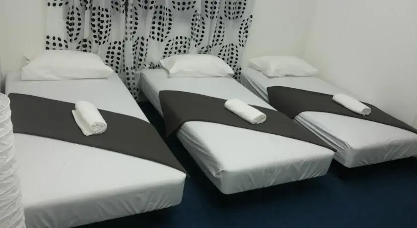 ST Holidays Inn