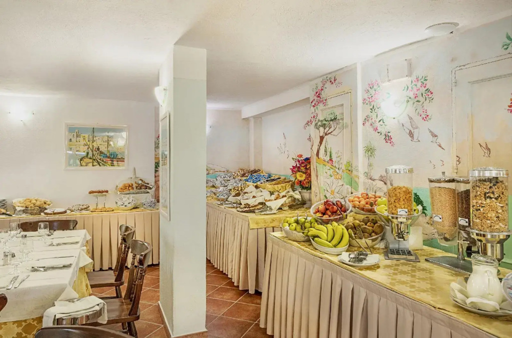 Colonna Beach Hotel Marinella