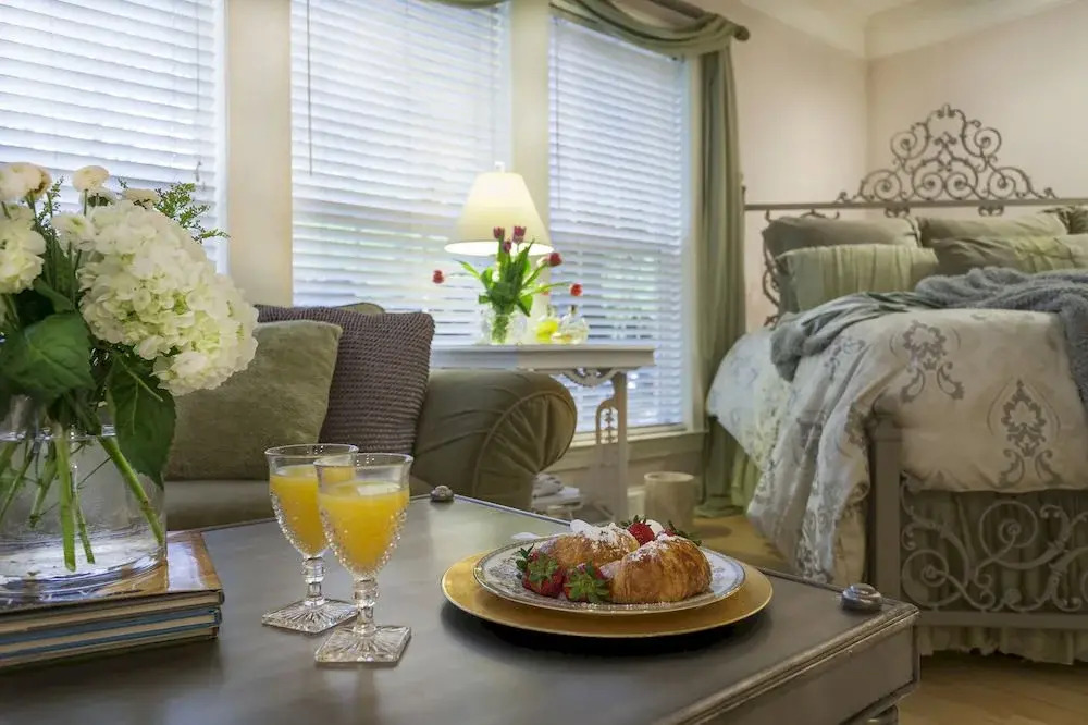 Butterfly Creek Inn Tryon
